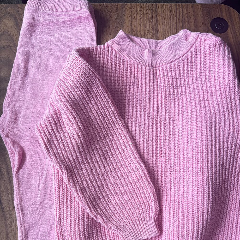 🧸 H&M Kids Knit Sweater & Pants Set – Size 3-4 Years